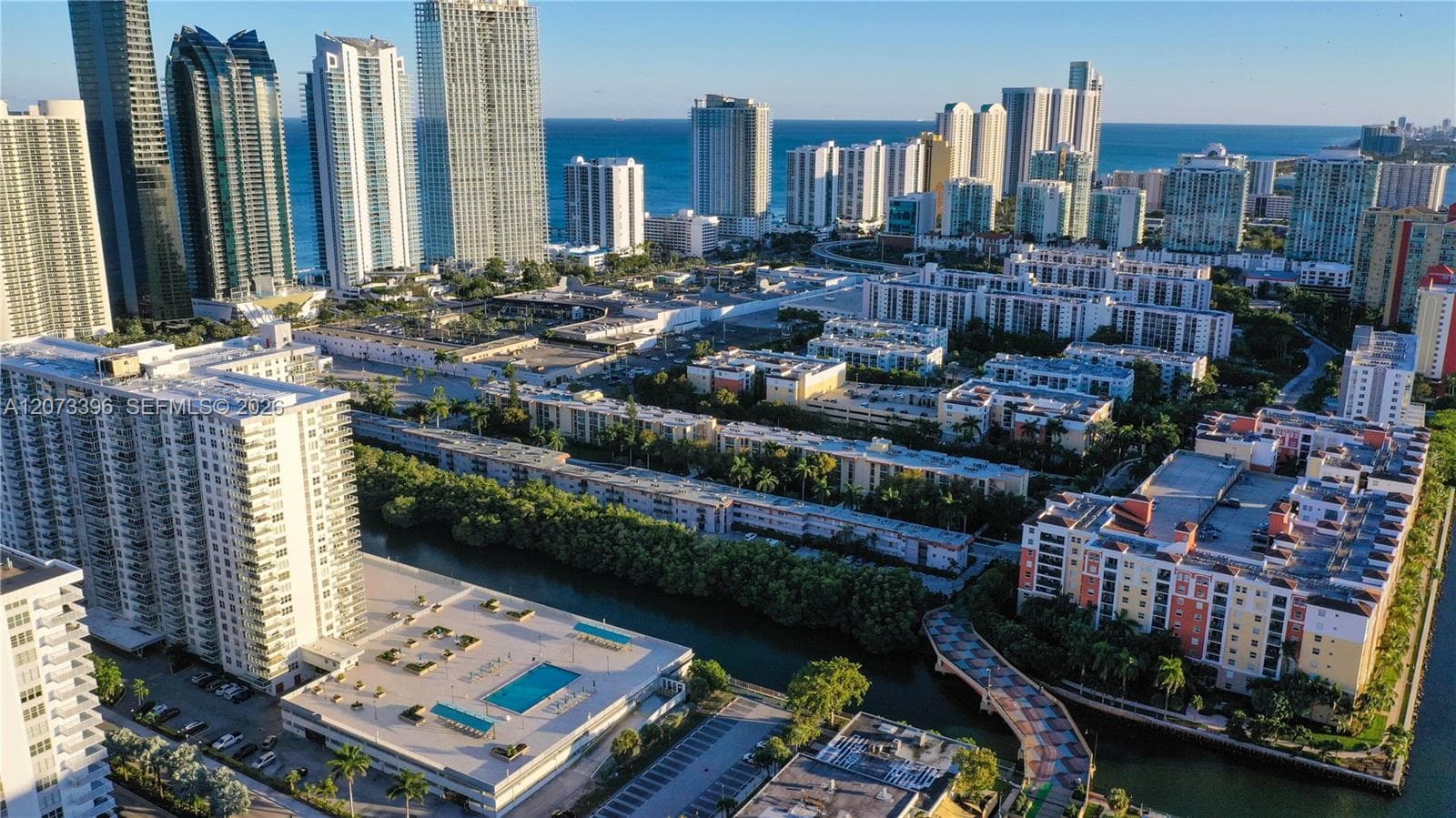 Porto Bellagio · #2902 in Sunny Isles Beach - Photo 38