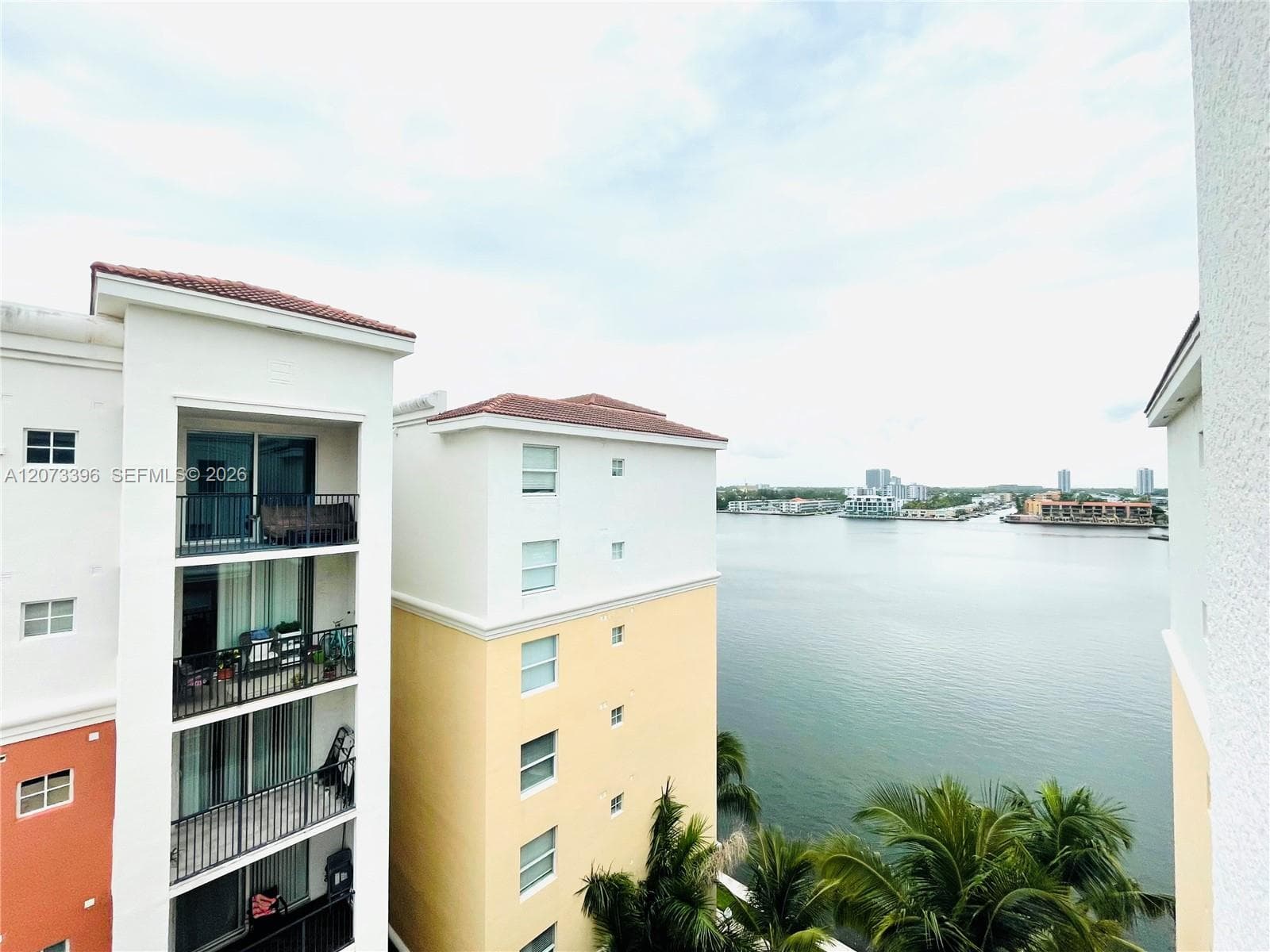 Porto Bellagio · #2902 in Sunny Isles Beach - Photo 19