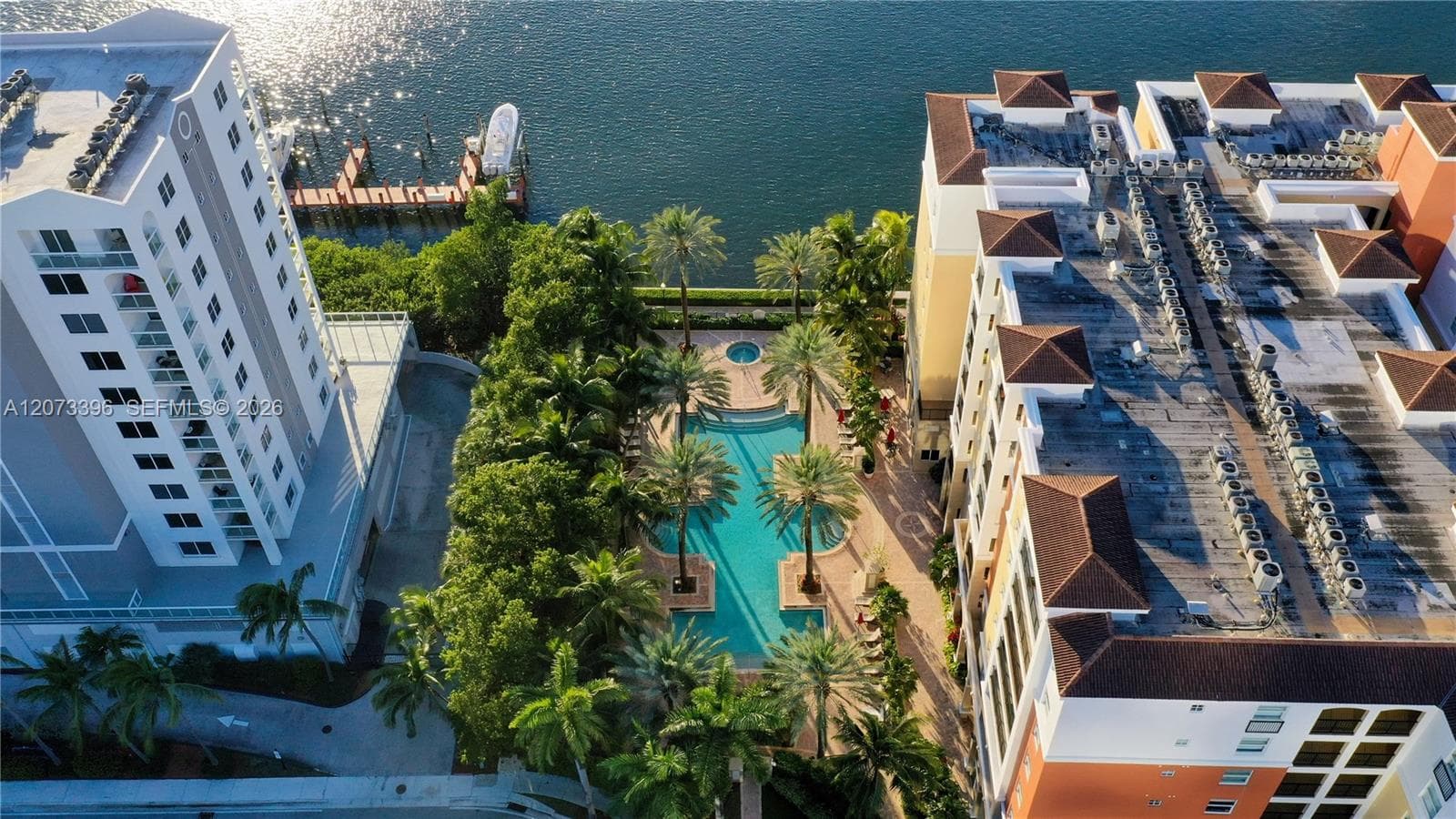 Porto Bellagio · #2902 in Sunny Isles Beach - Photo 40