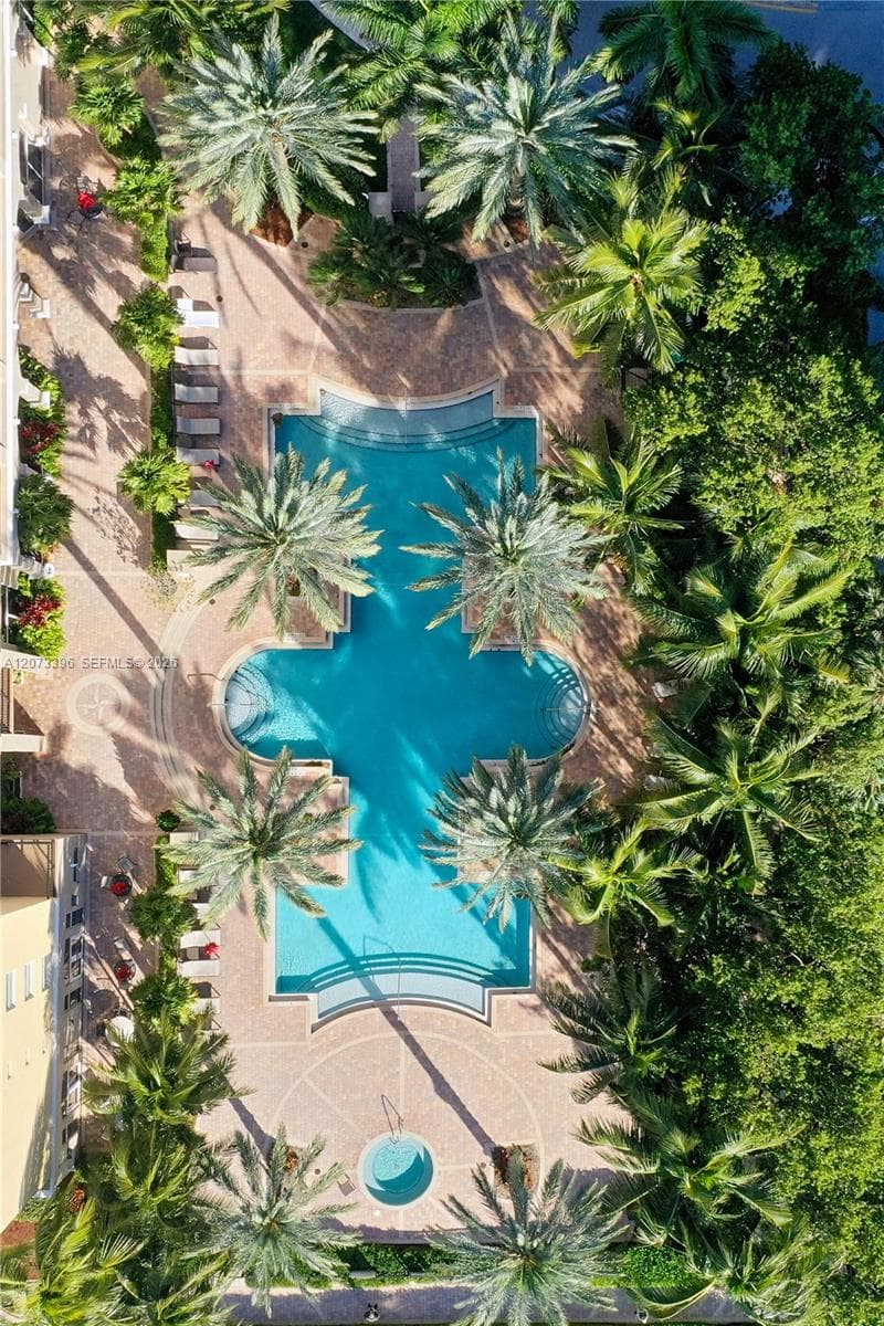 Porto Bellagio · #2902 in Sunny Isles Beach - Photo 35