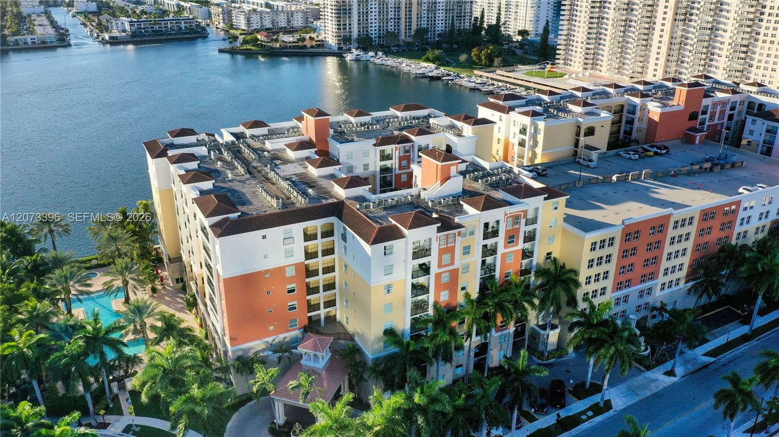 Porto Bellagio · #2902 in Sunny Isles Beach - Photo 39