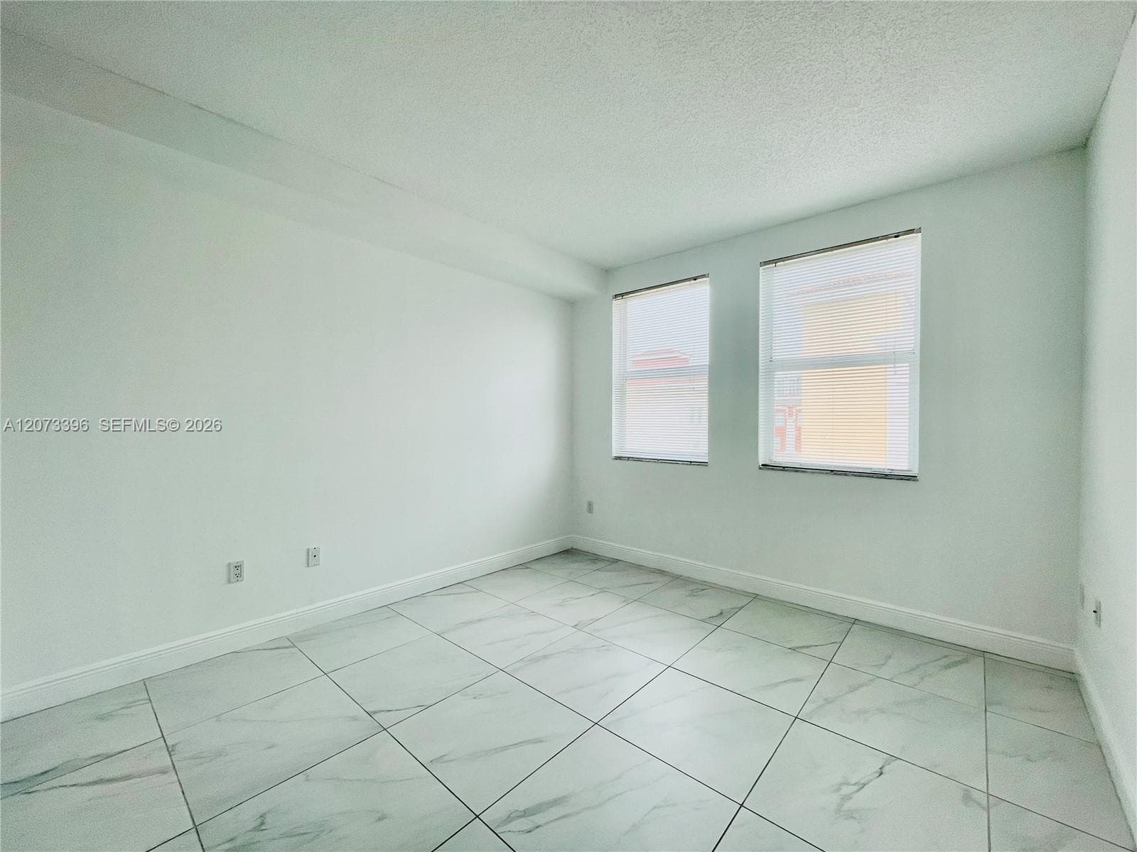 Porto Bellagio · #2902 in Sunny Isles Beach - Photo 8