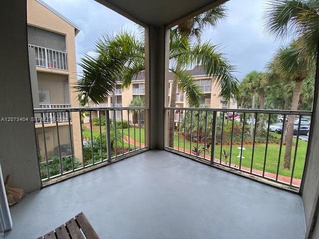 HAMMOCKS TRAILS CONDO · #705 in Miami - Photo 17