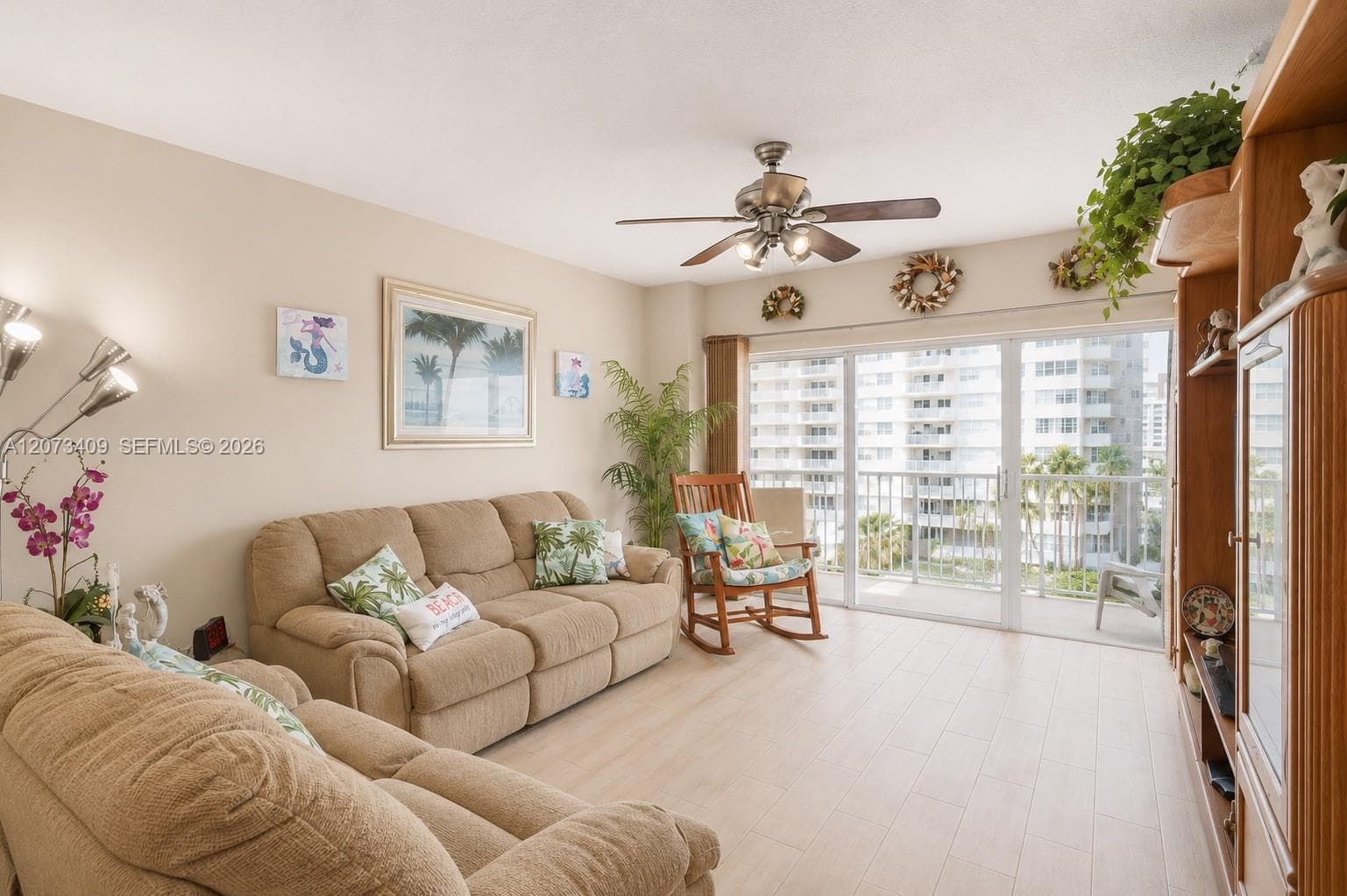 HEMISPHERES BAY NORTH · #5E in Hallandale Beach - Photo 1