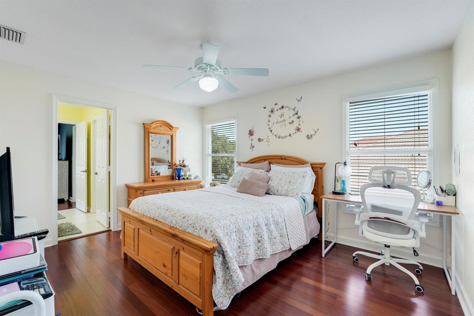 Guest Bedroom 2