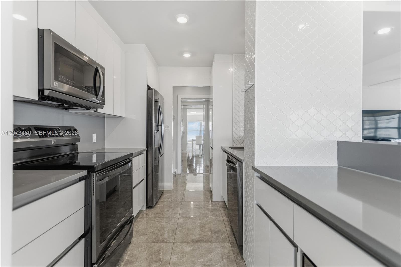 ESSEX TOWER CONDO · #1210 in Fort Lauderdale - Photo 12