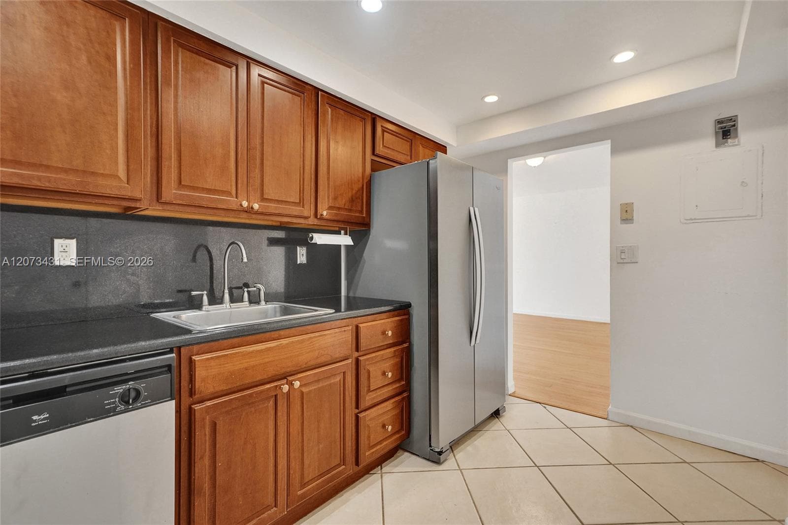 ISLAND POINTE CONDO · #3G in Bay Harbor Islands - Photo 5
