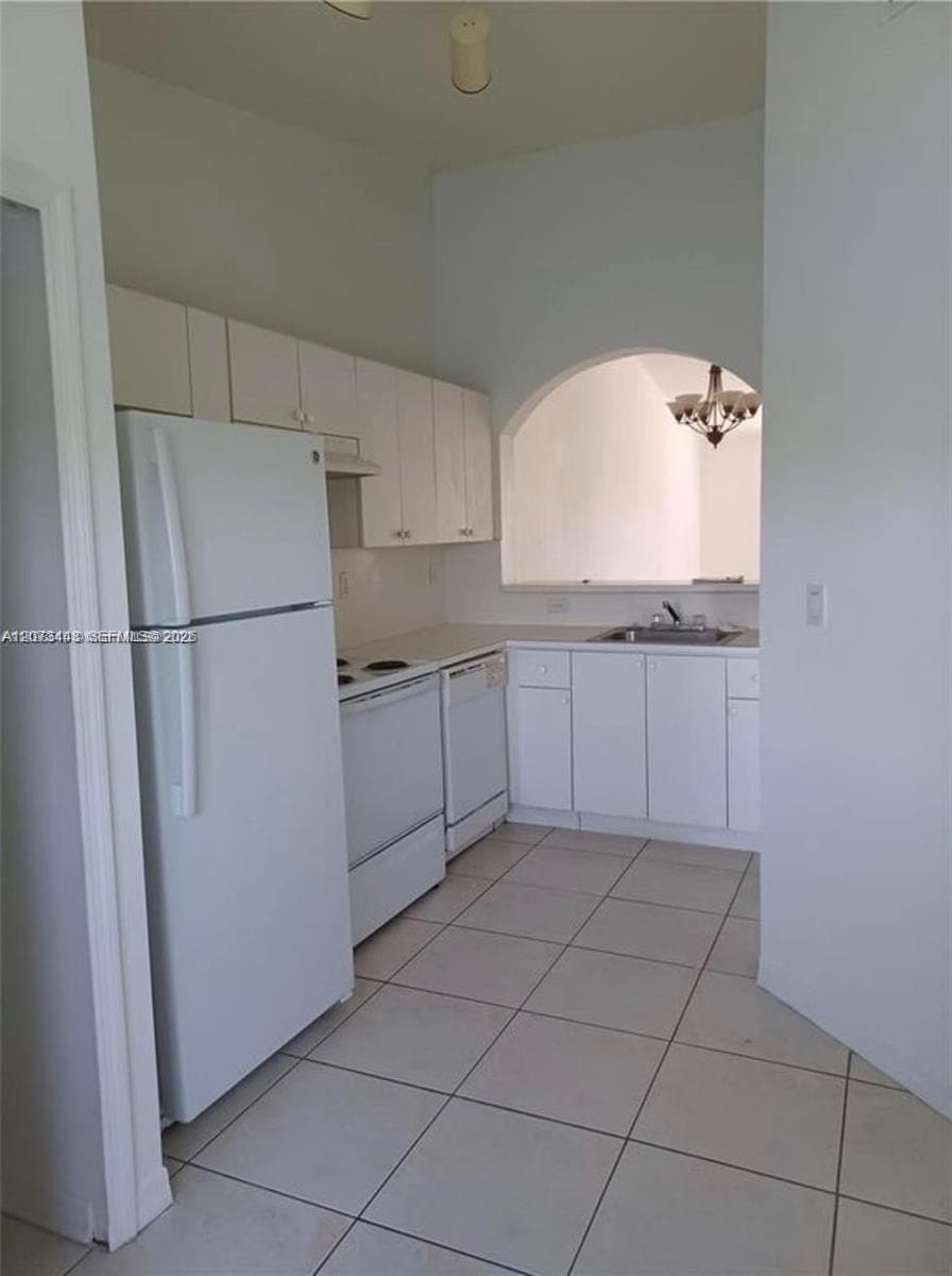 VENETIA GARDENS CONDO · #205 in Homestead - Photo 5