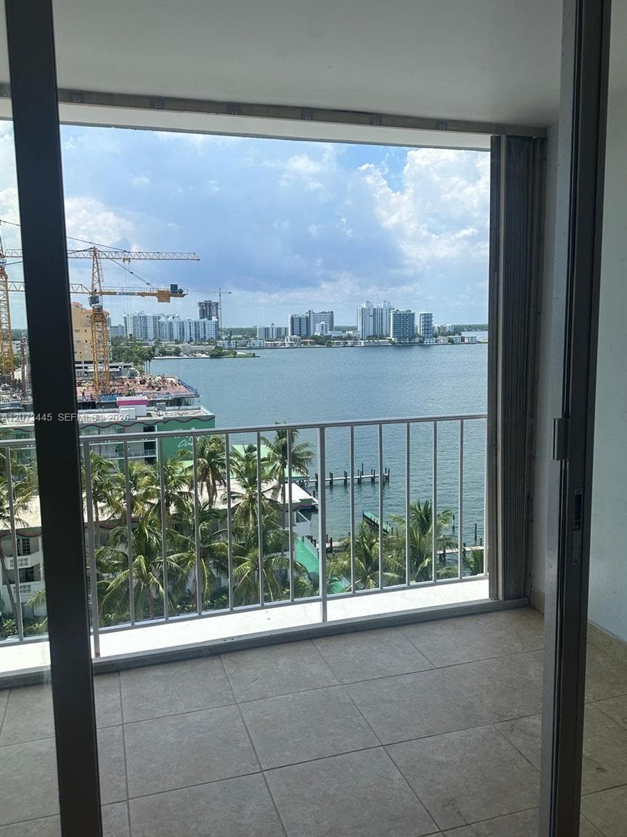 KENNEDY HOUSE CONDO · #11H in North Bay Village - Photo 4