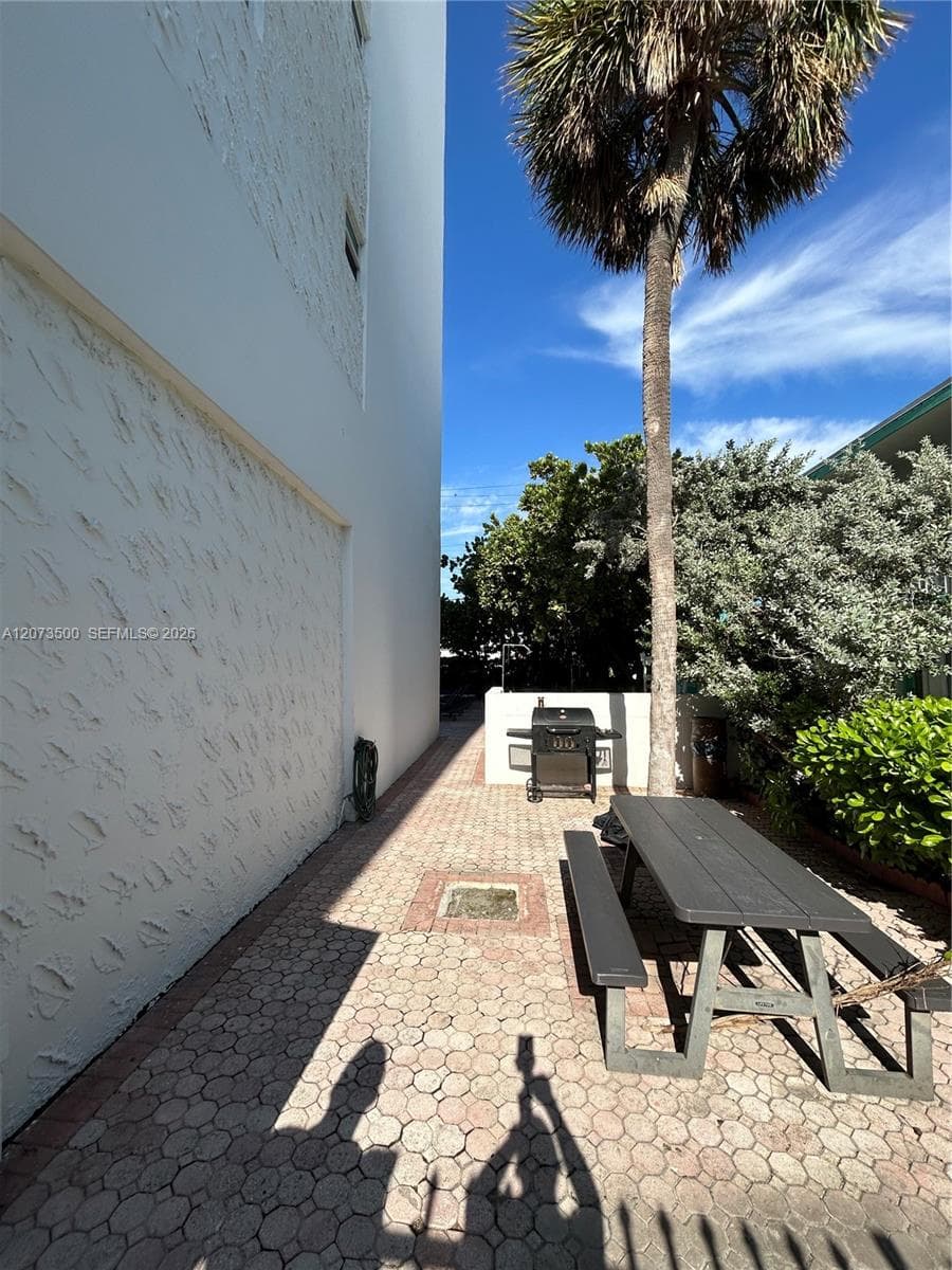 Ocean Park · #707 in Miami Beach - Photo 16