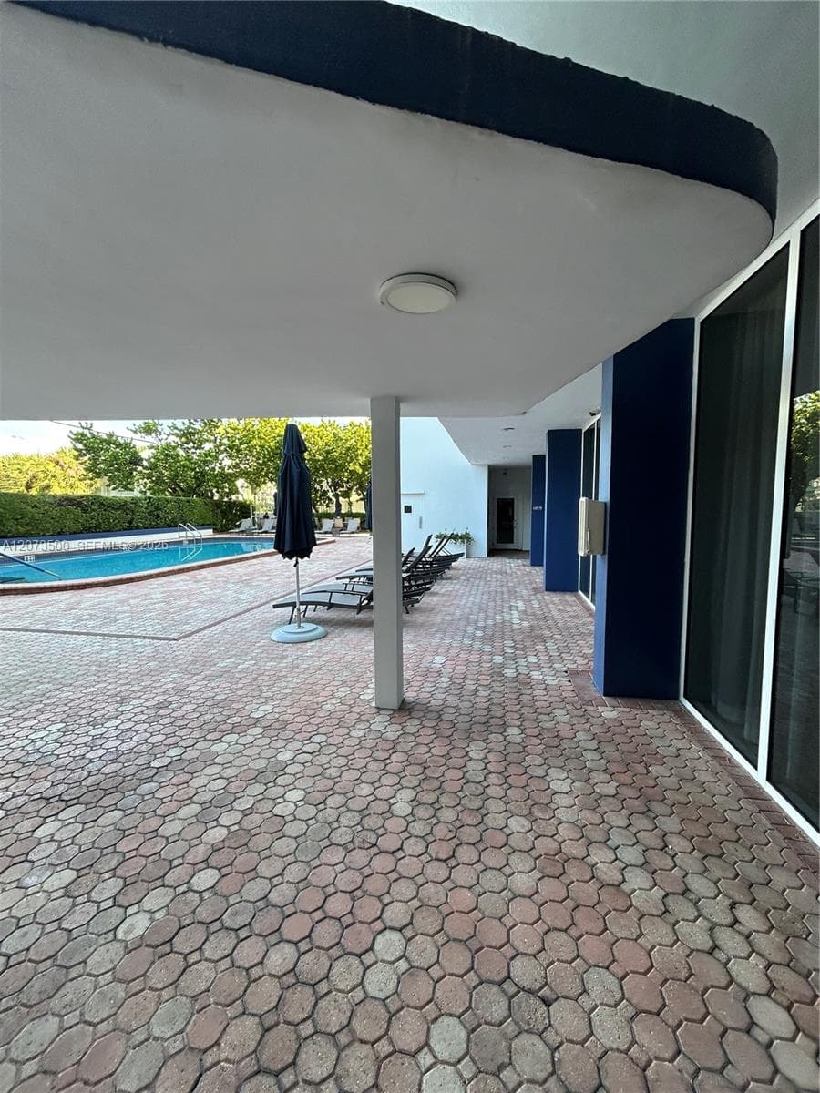 Ocean Park · #707 in Miami Beach - Photo 18