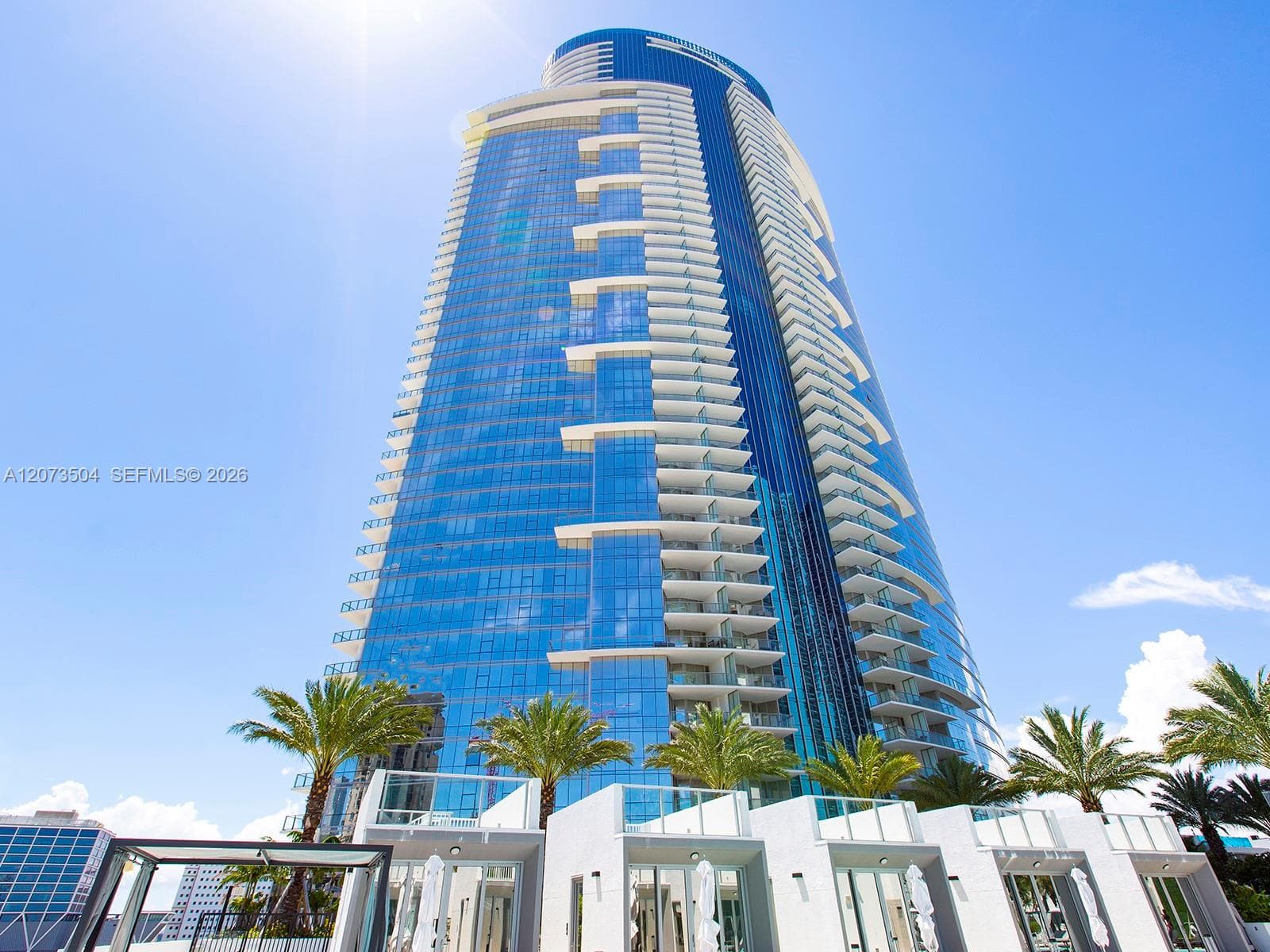 Paramount Miami Worldcenter · #PH5011 in Miami - Photo 5