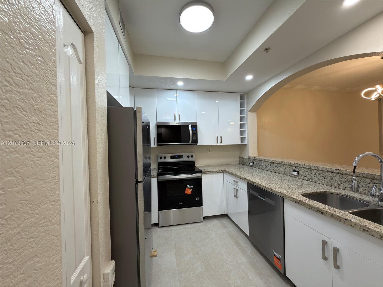 CENTURY PARK CONDO · #209 in Miami - Photo 2