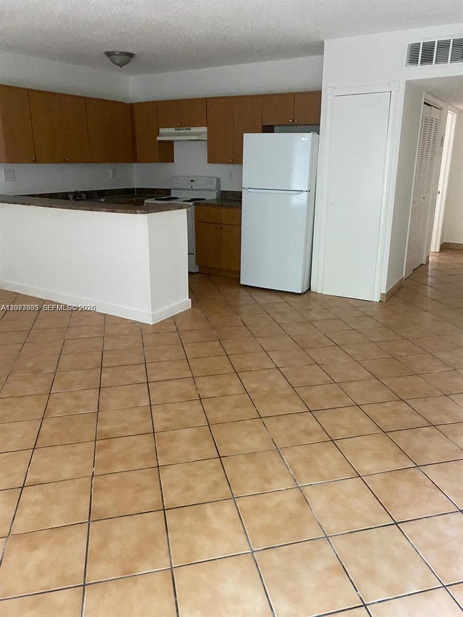 EASTSIDE MANOR · #9 in North Miami - Photo 2