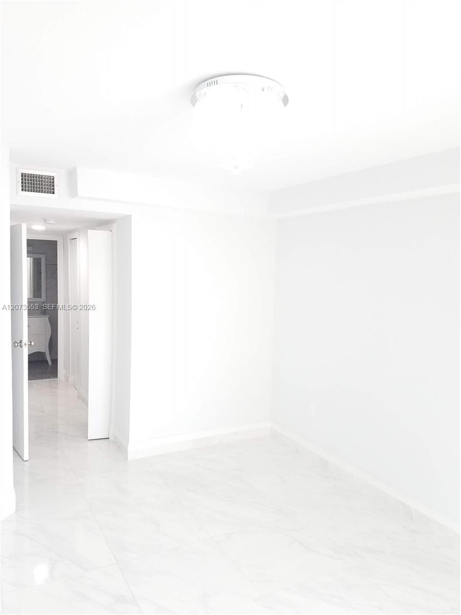 NAUTICO BAY CLUB CONDO · #410 in Miami Beach - Photo 18