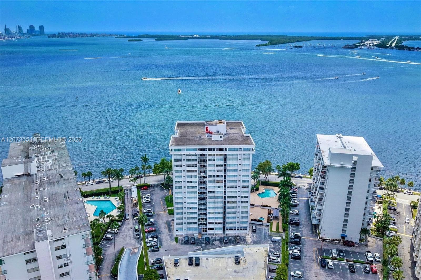 BRICKELL BAY TOWER CONDO · #706 in Miami - Photo 41