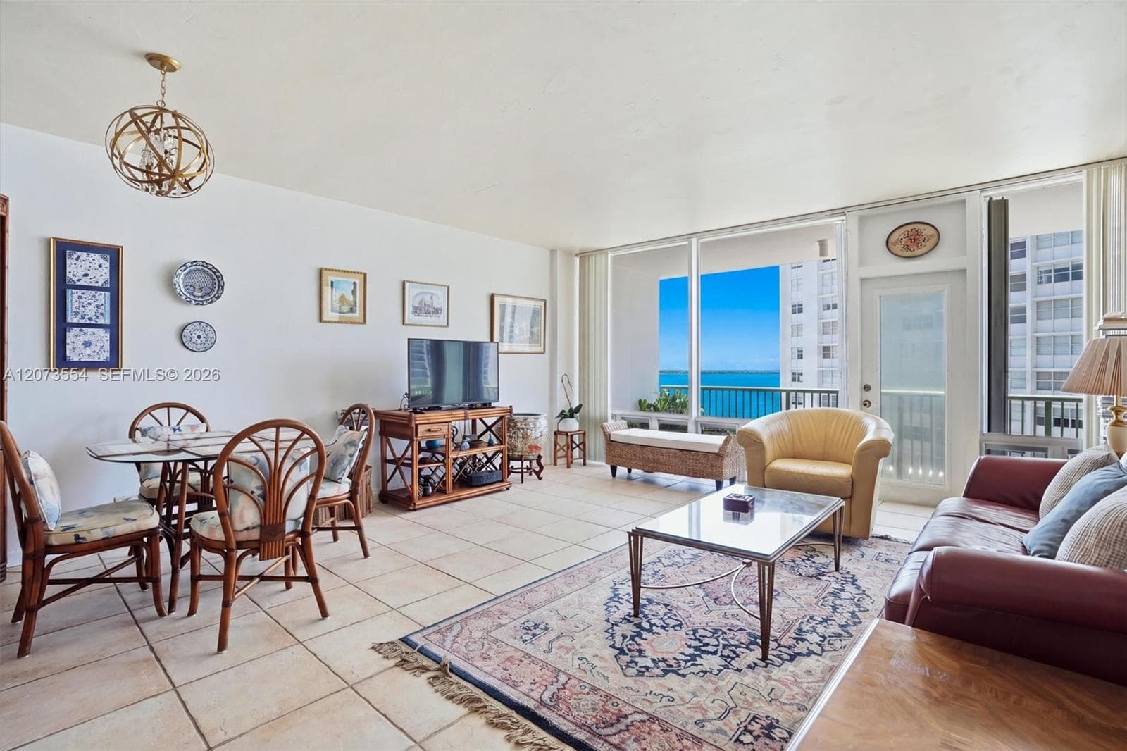 BRICKELL BAY TOWER CONDO · #706 in Miami - Photo 4