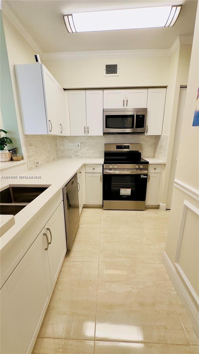 Porto Bellagio · #3311 in Sunny Isles Beach - Photo 8