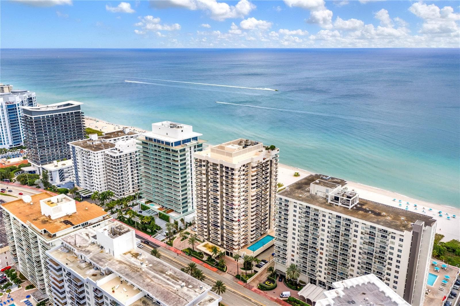 LEXCELLENCE CONDO · #507 in Miami Beach - Photo 46