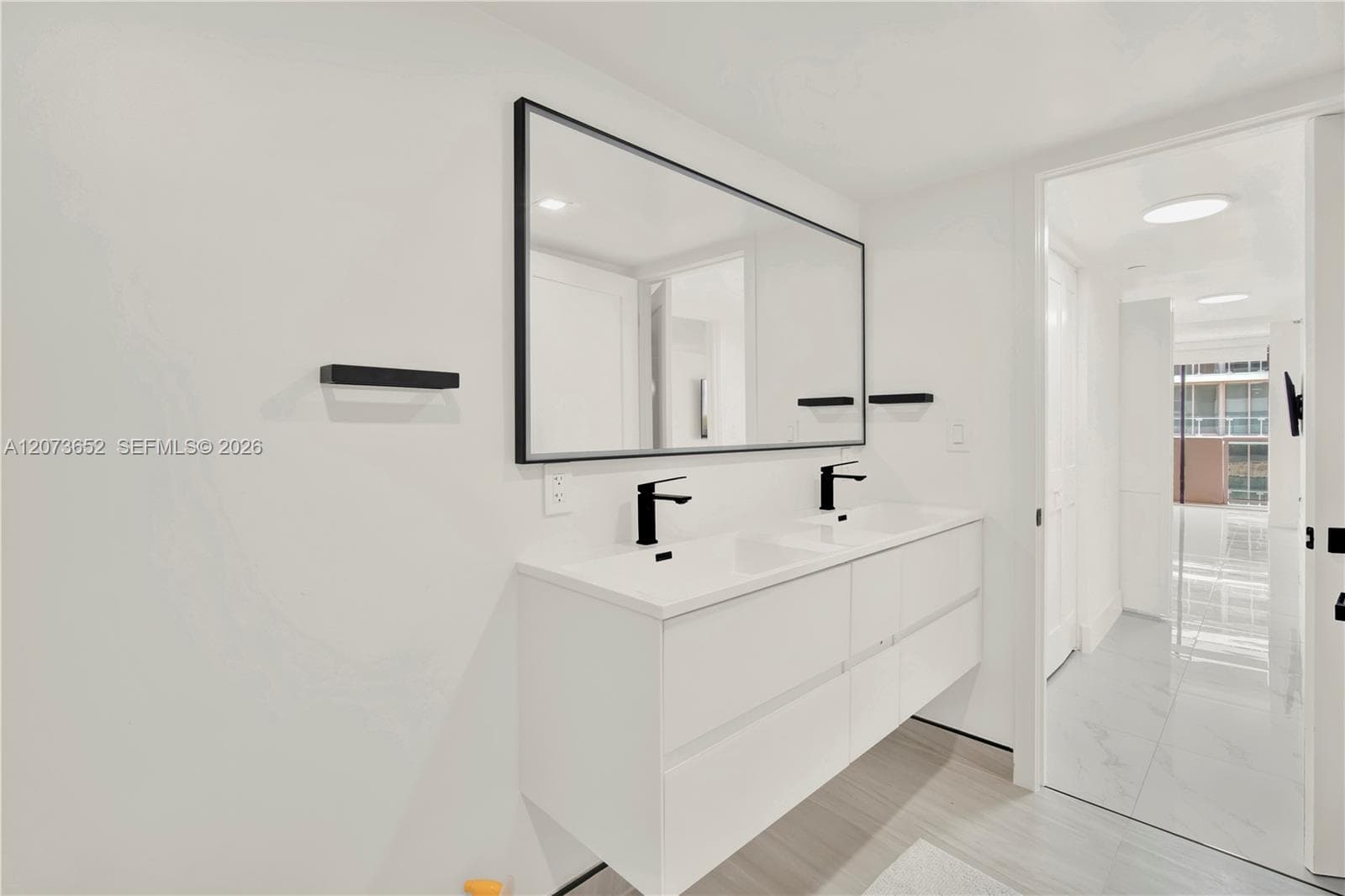 LEXCELLENCE CONDO · #507 in Miami Beach - Photo 16