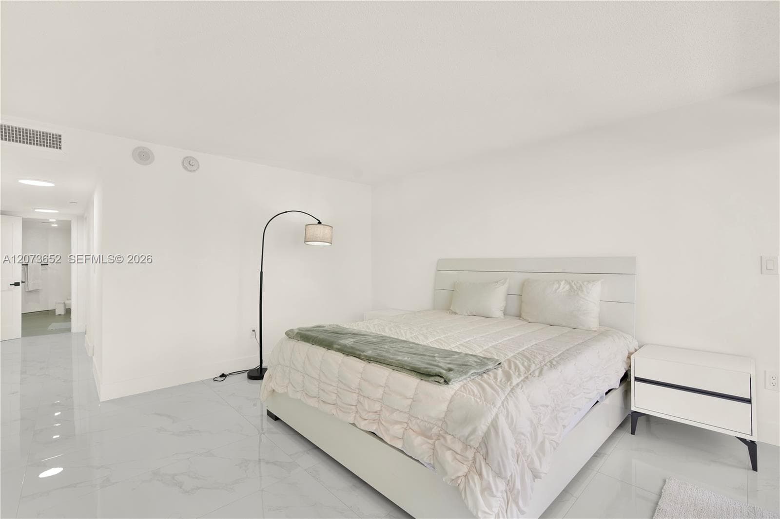 LEXCELLENCE CONDO · #507 in Miami Beach - Photo 12