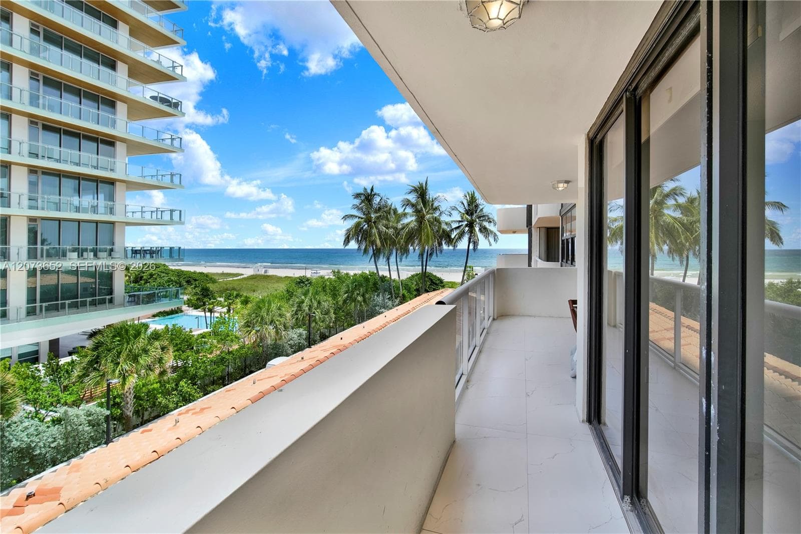 LEXCELLENCE CONDO · #507 in Miami Beach - Photo 24