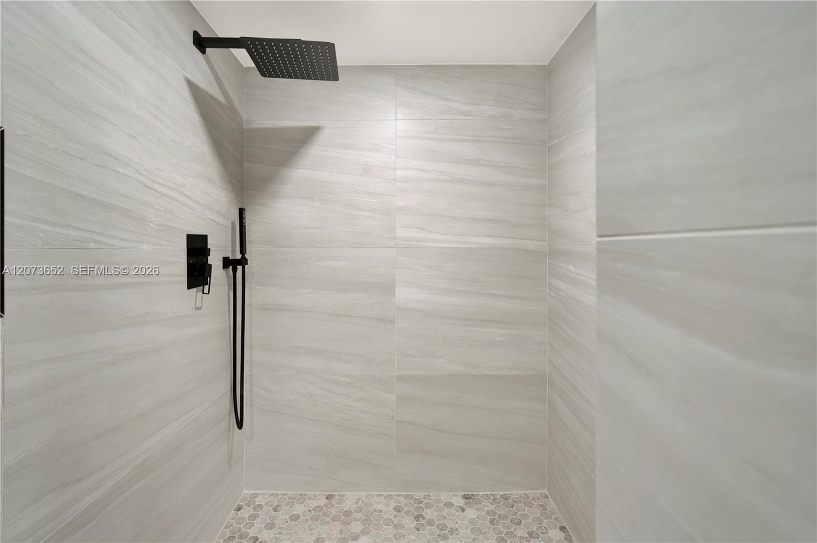 LEXCELLENCE CONDO · #507 in Miami Beach - Photo 14