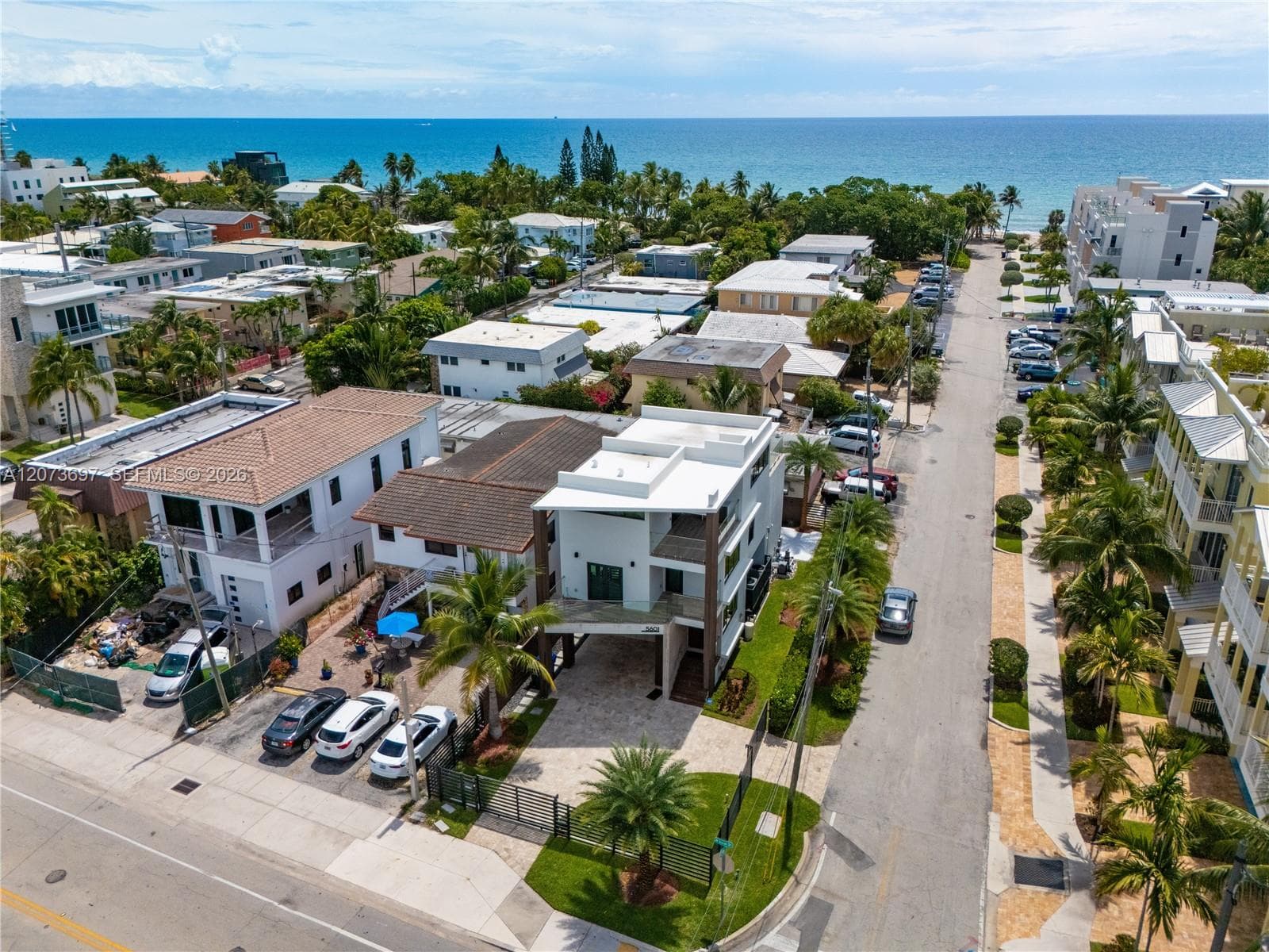 5601 N Ocean Dr photo 72