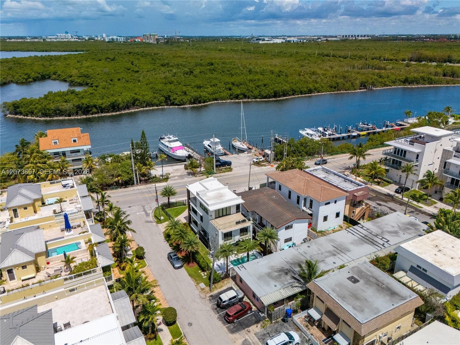 5601 N Ocean Dr photo 76