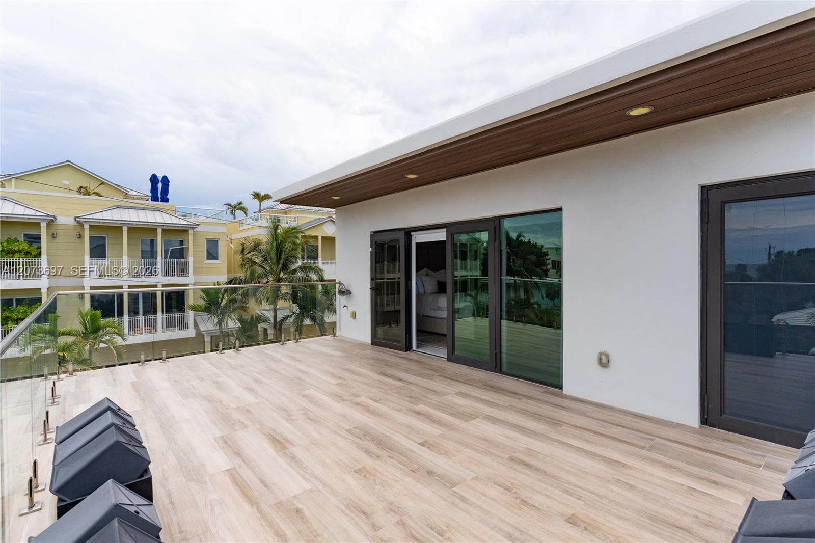 5601 N Ocean Dr photo 66