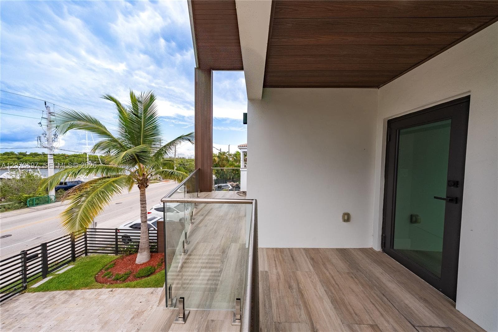 5601 N Ocean Dr photo 69