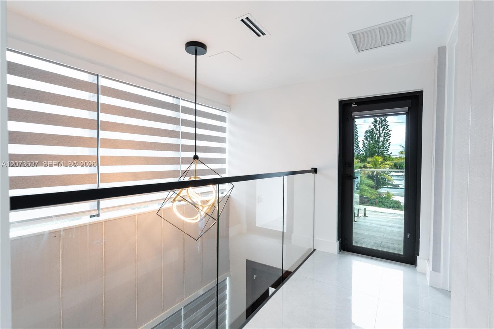 5601 N Ocean Dr photo 39
