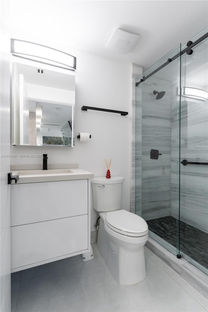 5601 N Ocean Dr photo 21
