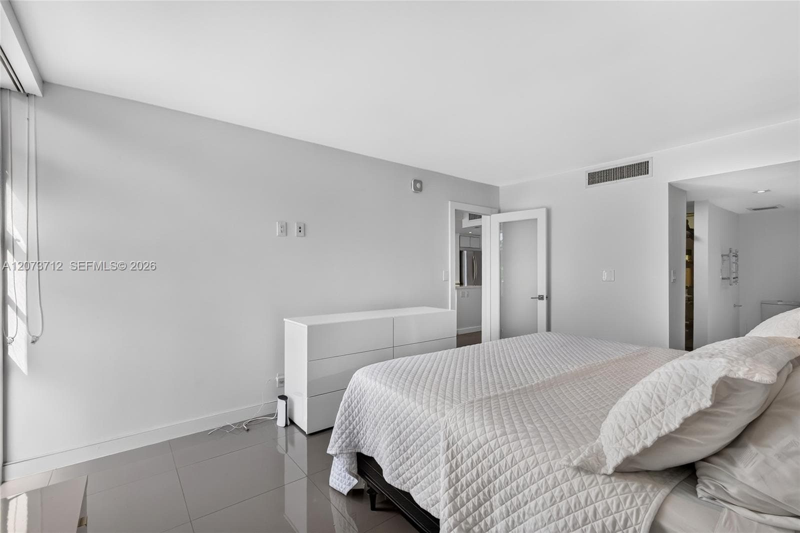 BRAVURA I CONDO · #310 in Aventura - Photo 12