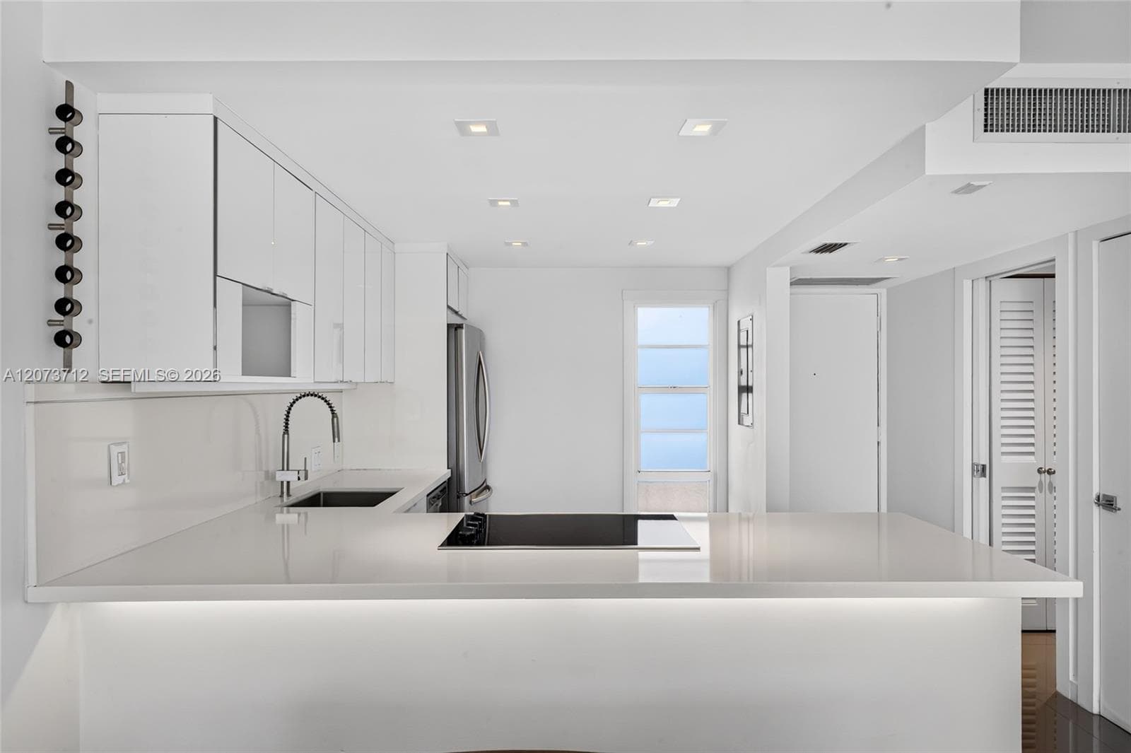 BRAVURA I CONDO · #310 in Aventura - Photo 5