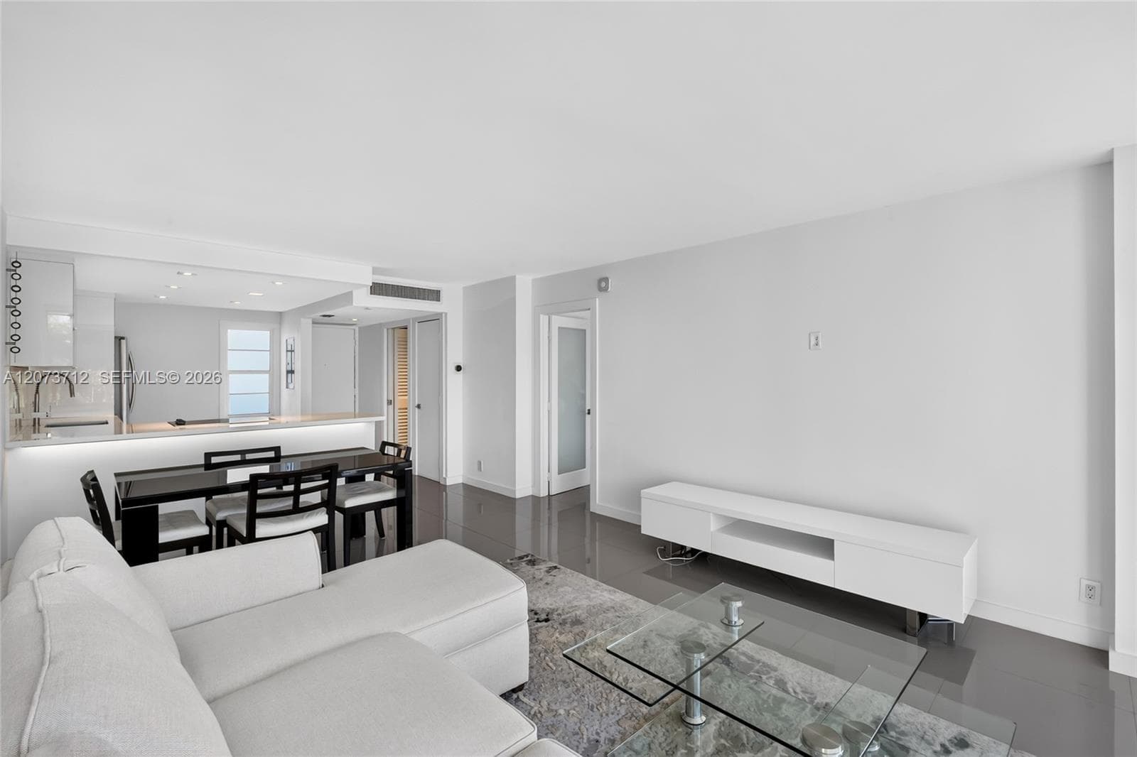 BRAVURA I CONDO · #310 in Aventura - Photo 8