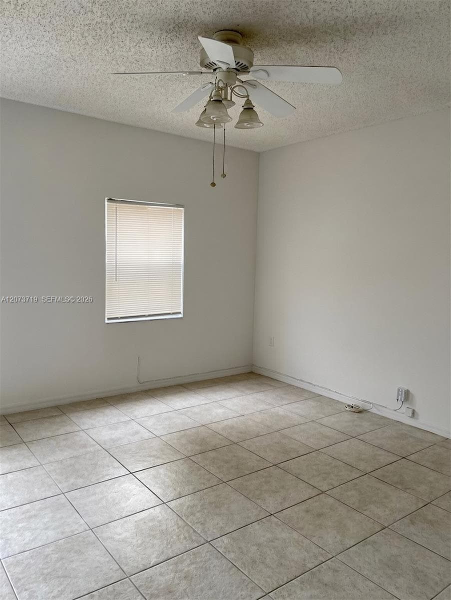 2357 SE 23rd Dr #2357 photo 6