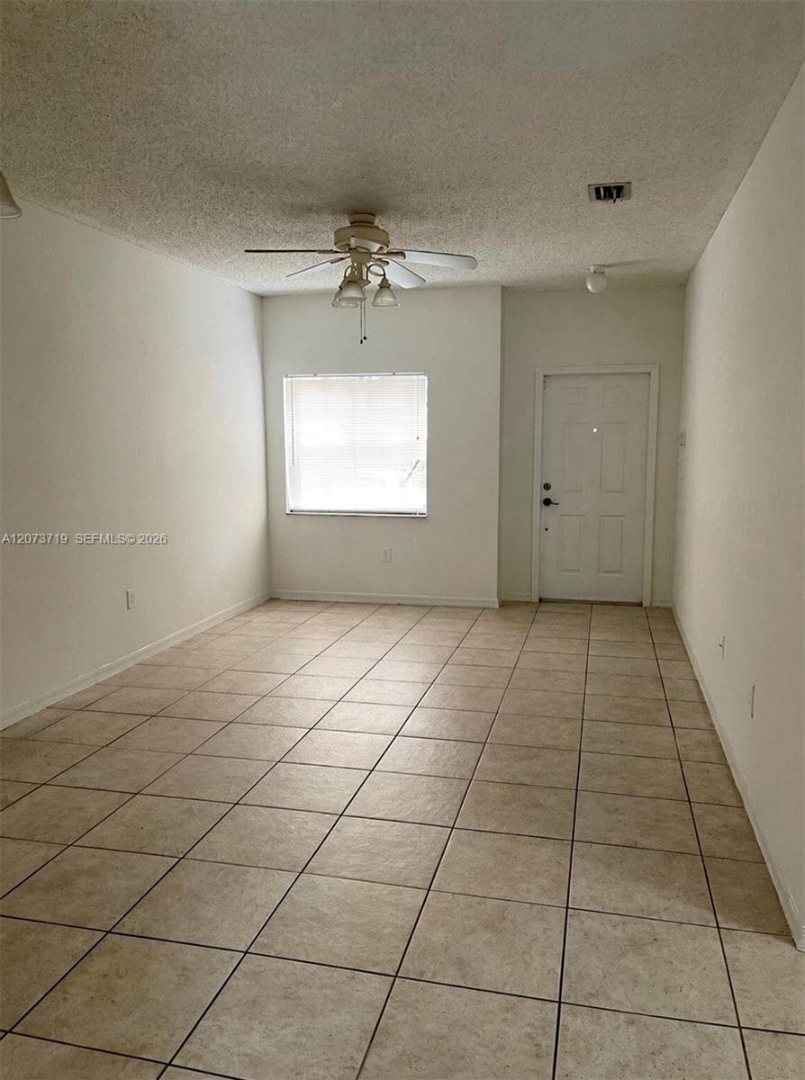 2357 SE 23rd Dr #2357 photo 4
