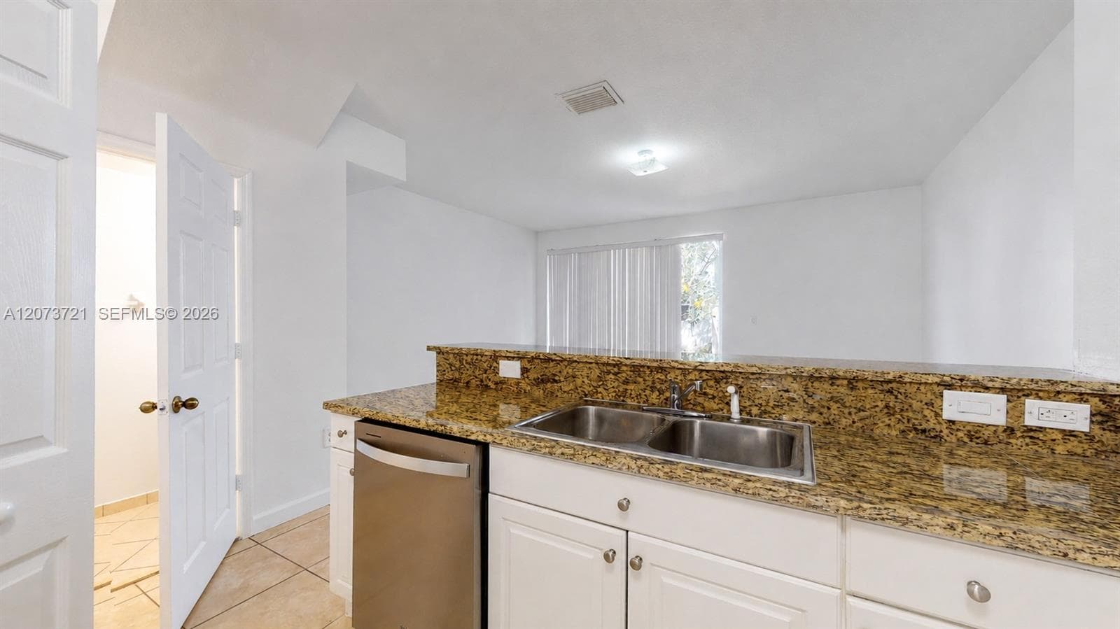 2929 SE 2nd St #7 photo 5