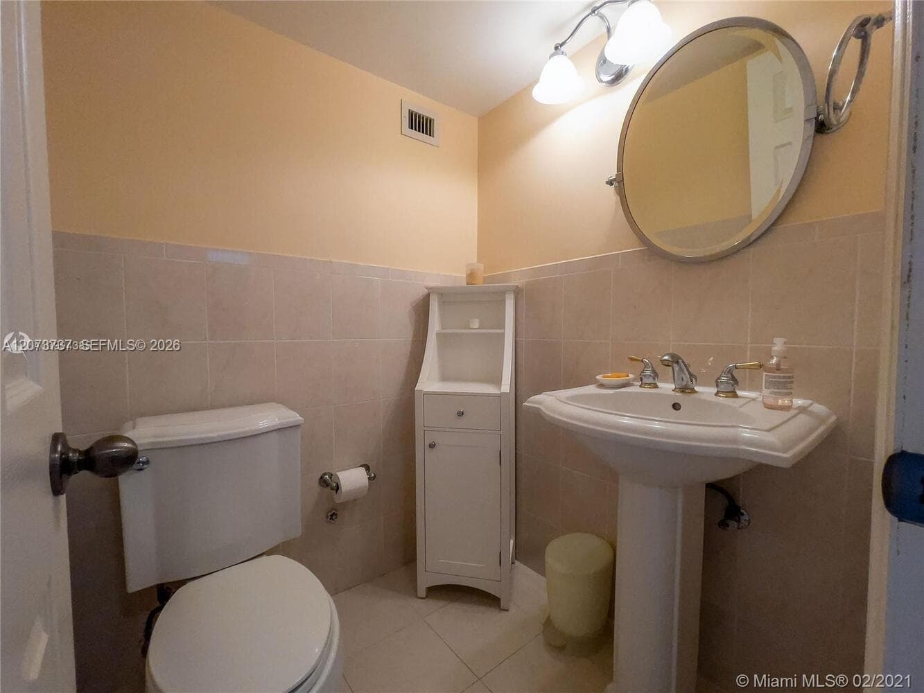 HARDING HALL CONDOMINIUM · #204 in Miami Beach - Photo 1
