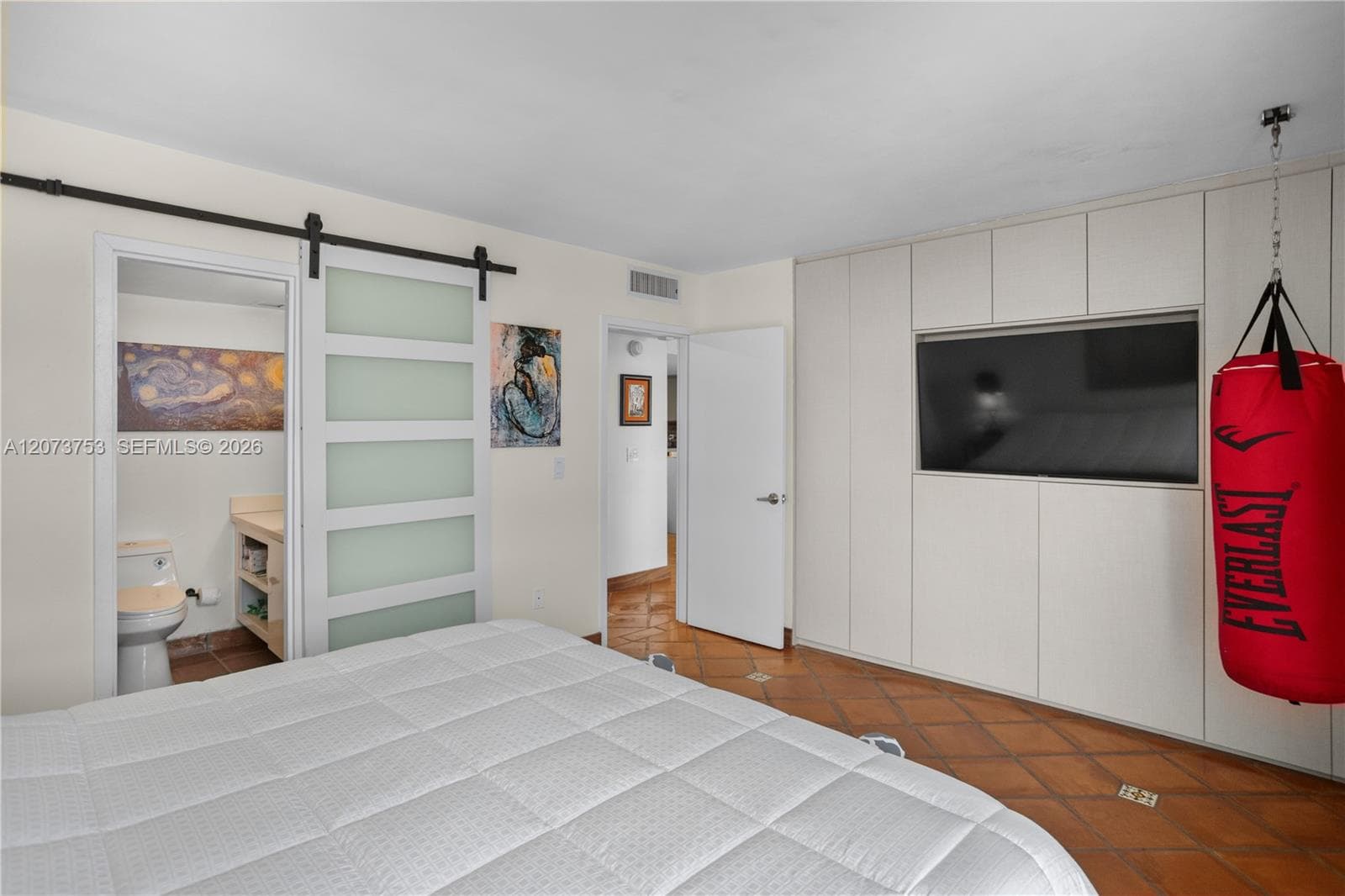 VECINO DEL MAR CONDO · #1204 in North Miami - Photo 27
