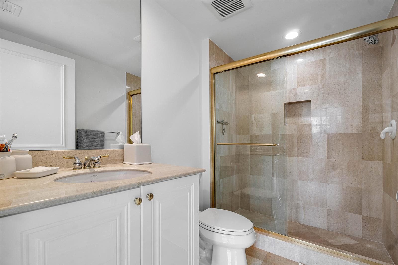 GUEST BATHROOM