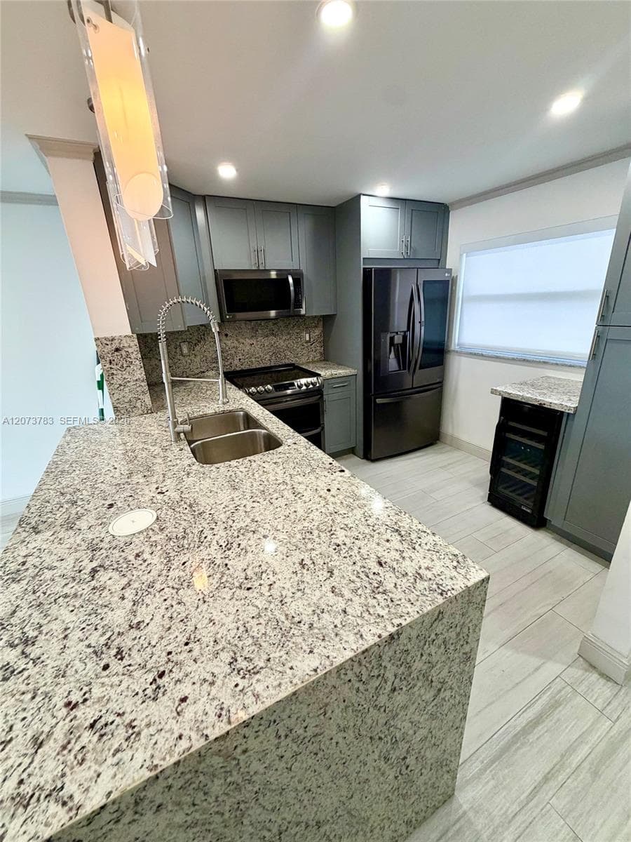 EDEN POINT NORTH CONDO · #207 in North Miami Beach - Photo 2