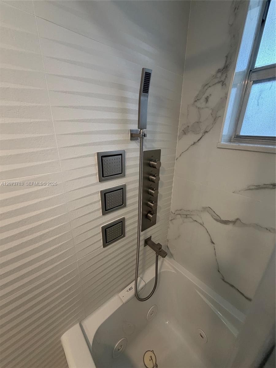 EDEN POINT NORTH CONDO · #207 in North Miami Beach - Photo 26