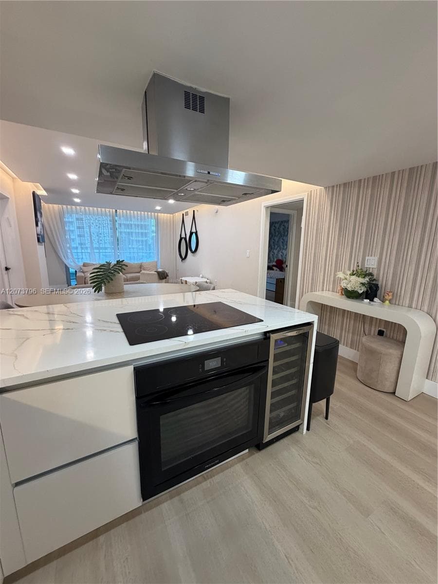 BAY HARBOR CLUB CONDO · #405 in Bay Harbor Islands - Photo 5