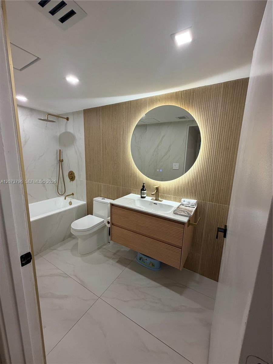 BAY HARBOR CLUB CONDO · #405 in Bay Harbor Islands - Photo 10