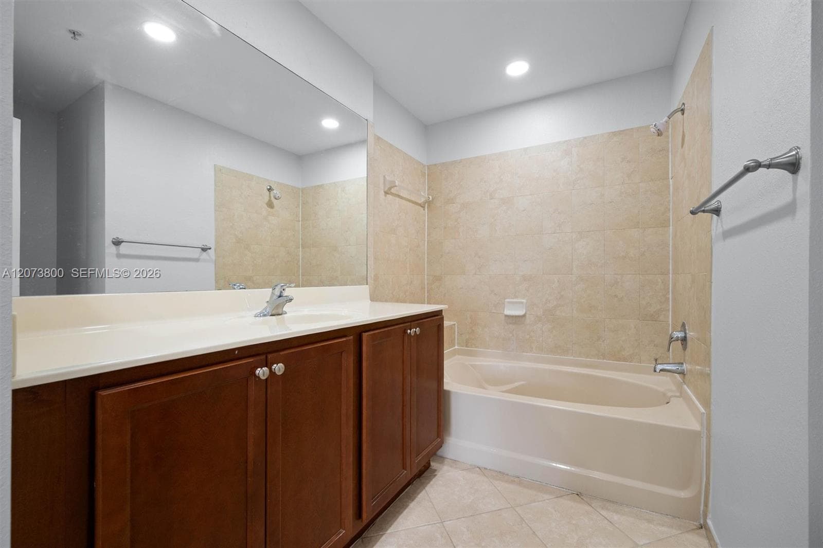 ST MORITZ AT DORAL · #101 in Doral - Photo 24