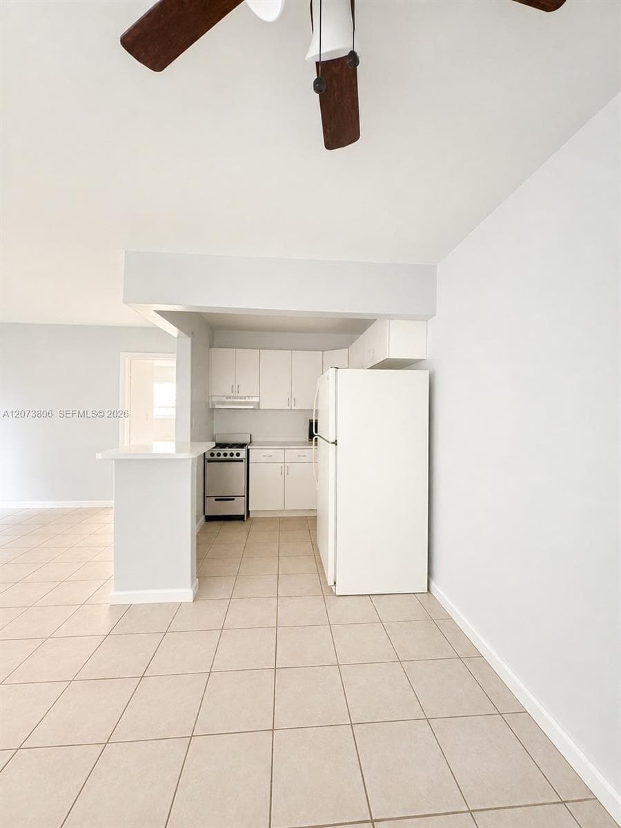 THE KENSINGTON CONDO · #214C in Hialeah - Photo 4