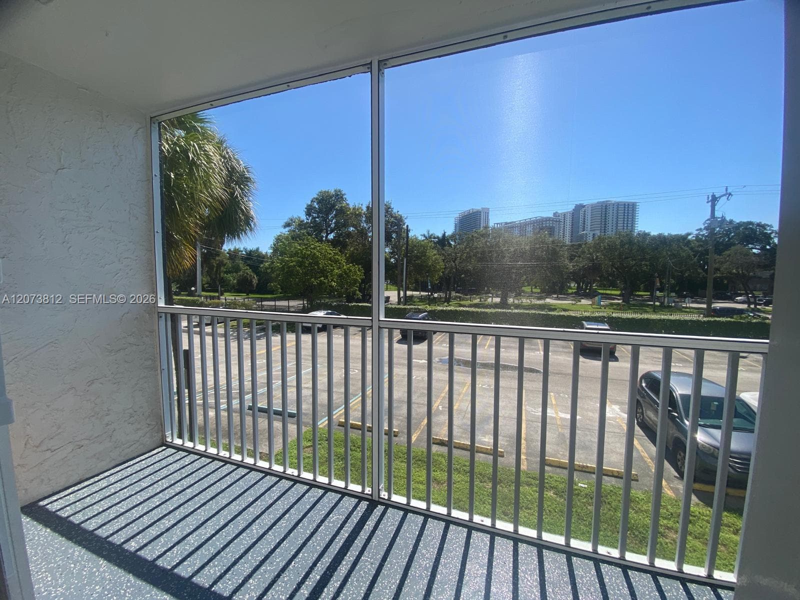 WOODSIDE APTS CONDO · #B214 in North Miami Beach - Photo 2
