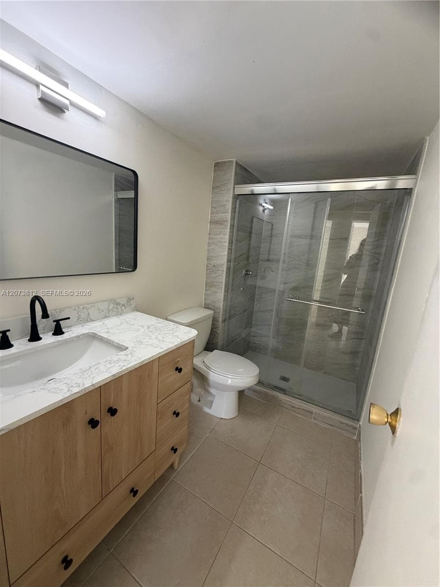 WOODSIDE APTS CONDO · #B214 in North Miami Beach - Photo 10